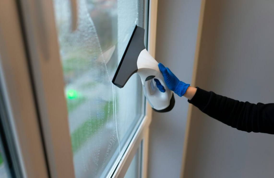 Grund- & Glasreinigung